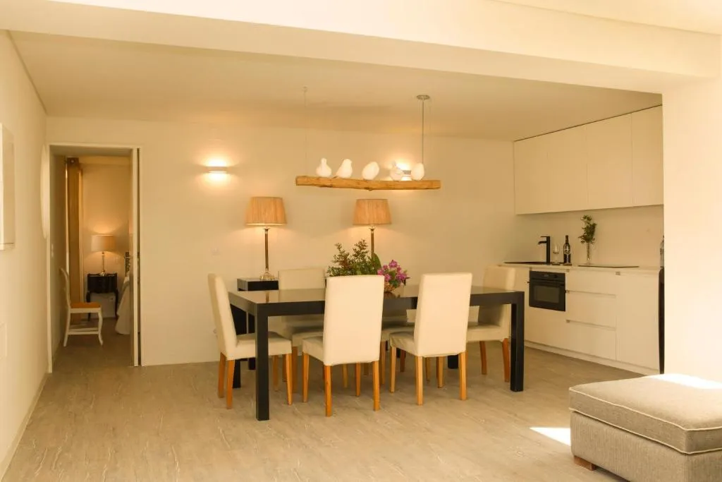 VILLA SUPERIOR Room, Casa Palmela - Small Luxury Hotels & Villas, Lisbon