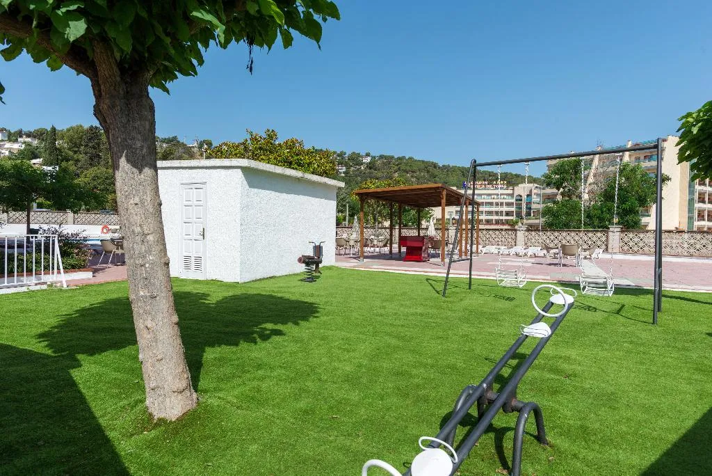Sports and Entertainment, Continental, Costa Brava