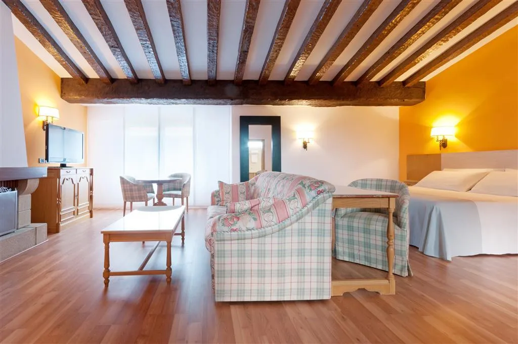 Room, Gran Hotel Los Angeles, Madrid