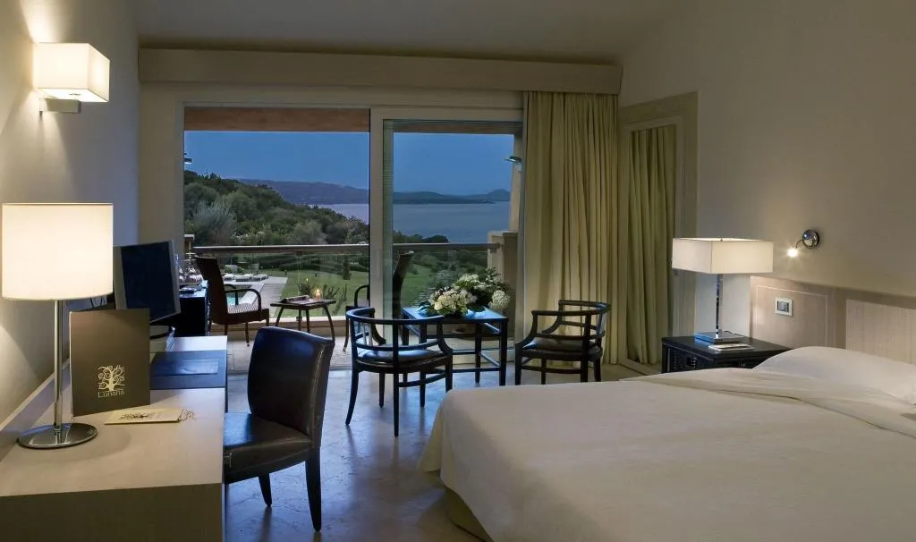 Double or Twin SEA VIEW WITH BALCONY Room, L'Ea Bianca Luxury Resort, Olbia