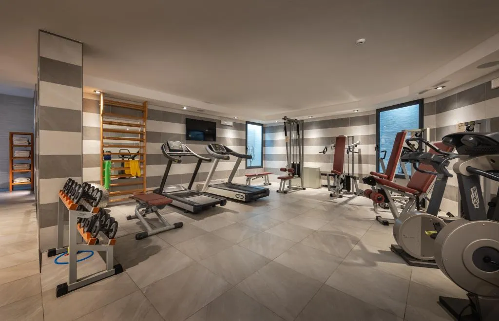 Sports and Entertainment, Hotel Metropole, Cagliari