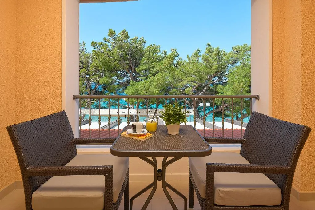 DOUBLE SEA VIEW WITH BALCONY Room, Villa Andrea, Split