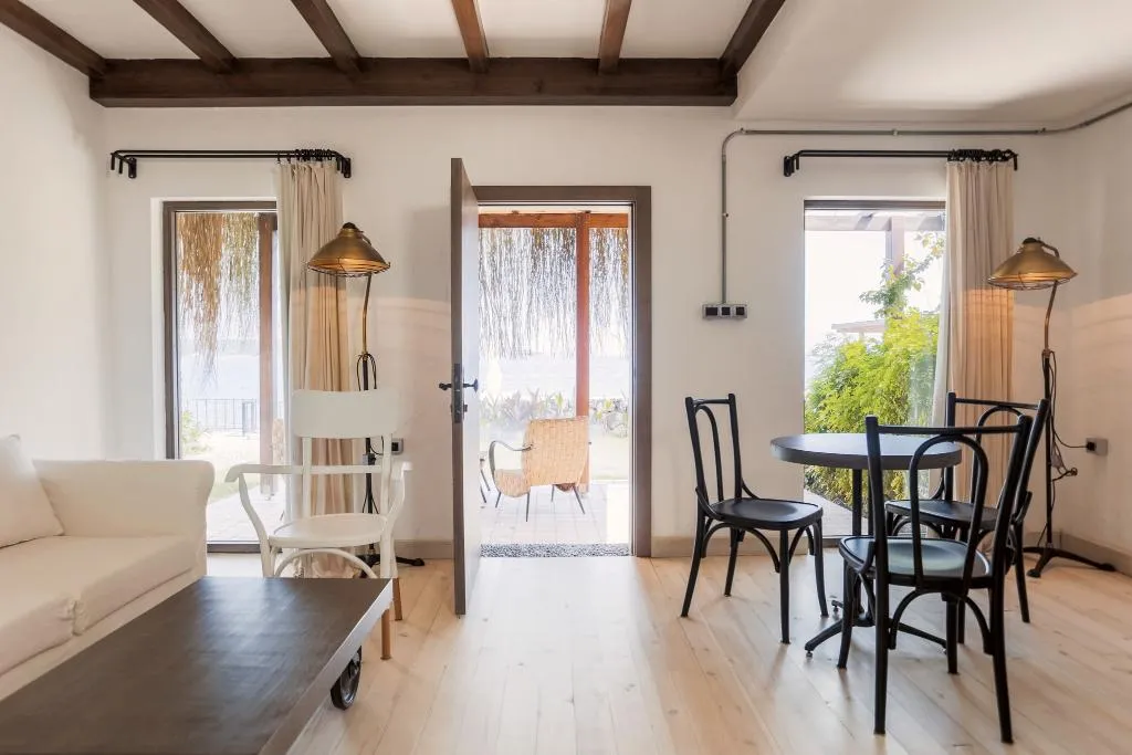 Room TWO DOUBLE BEDS Room, Flamm, Bodrum