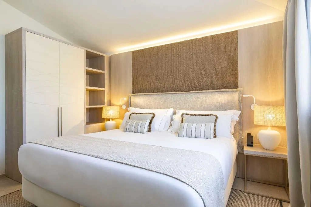 SUITE KING BED ONE BEDROOM  Room, Mangia's Santa Teresa Sardinia, Curio Collection, Olbia