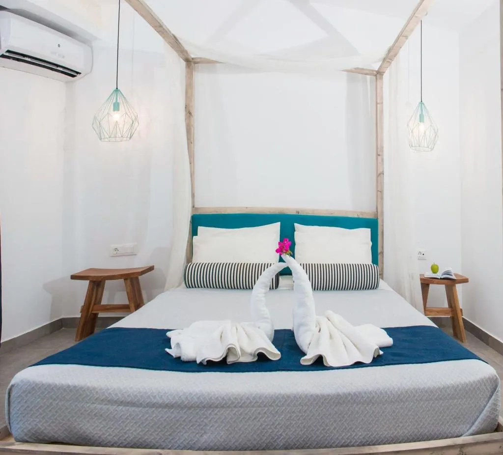 Room, Malibu Boutique, Rhodes