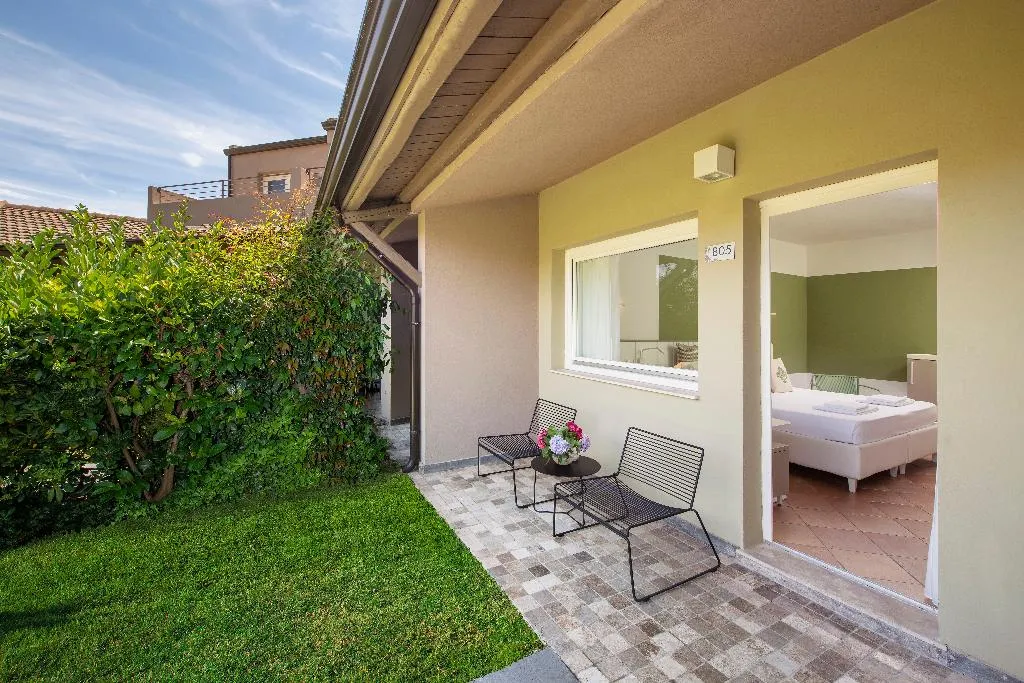 TRIPLE GARDEN VIEW Room, The Village Chia Laguna Sardinia, Cagliari