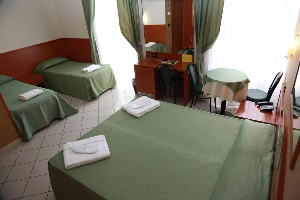 Room, Hotel Dorè, Milan