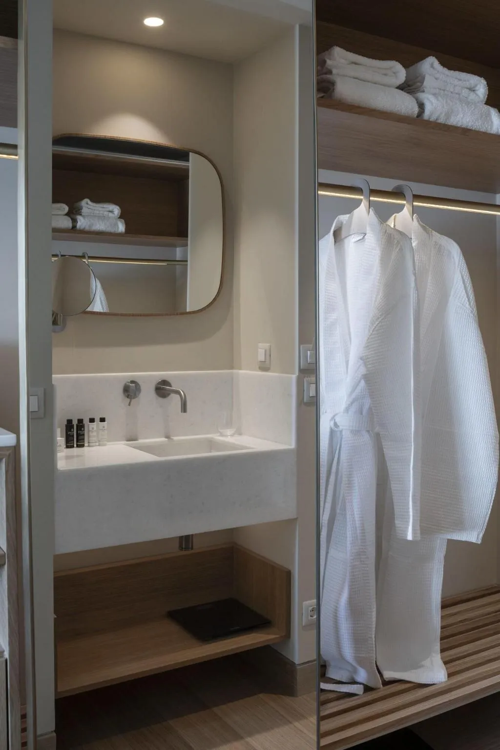 DOUBLE QUEEN SIZE BED Room, Coco-Mat Athens BC, Athens