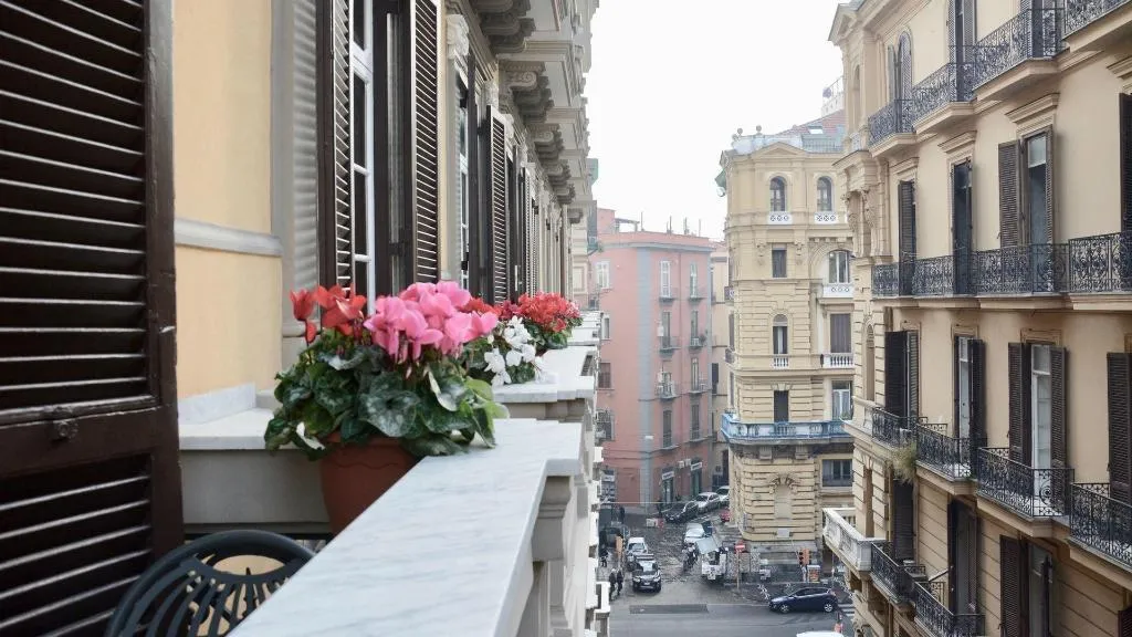 Room, Duomo Residence, Naples