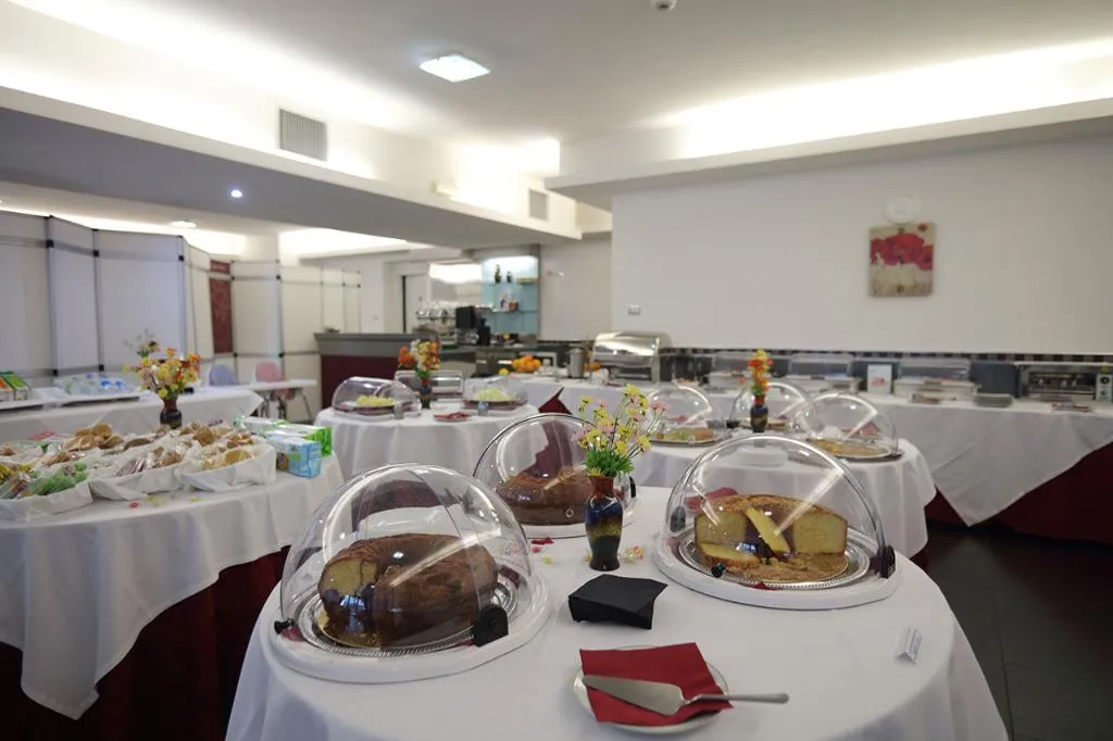 Restaurant, Relax Roma Nord, Rome