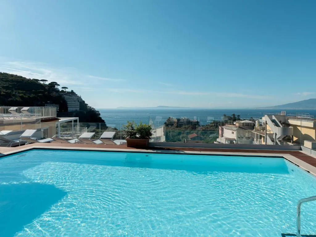 Pool, Tirrenia Hotel, Naples