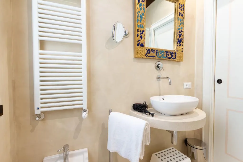 DOUBLE STANDARD Room, Granda Sweet Suites, Venice