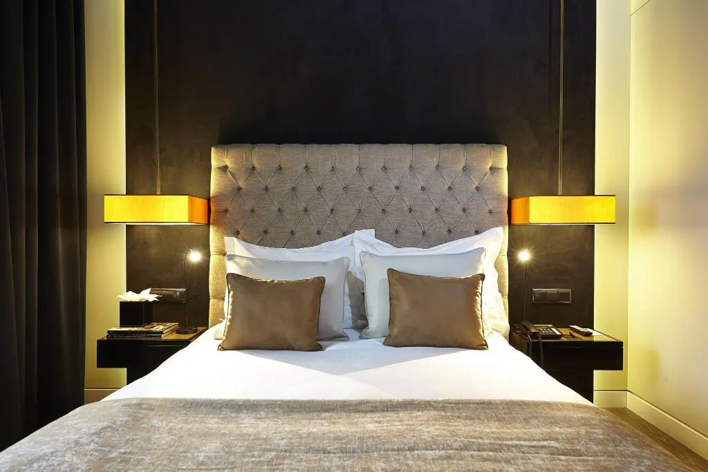 DOUBLE CLASSIC Room, 9 Hotel Mercy, Lisbon
