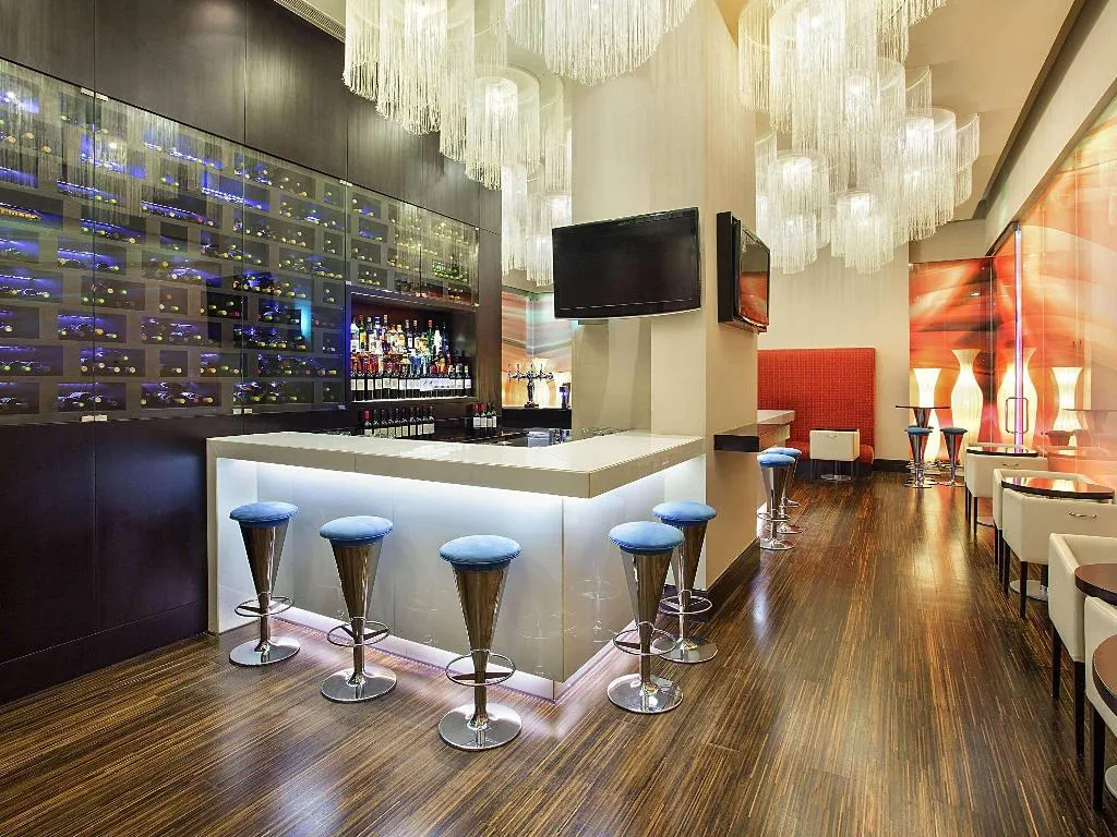 Bar, Ibis Mall  Avenue Dubai Hotel, Dubai