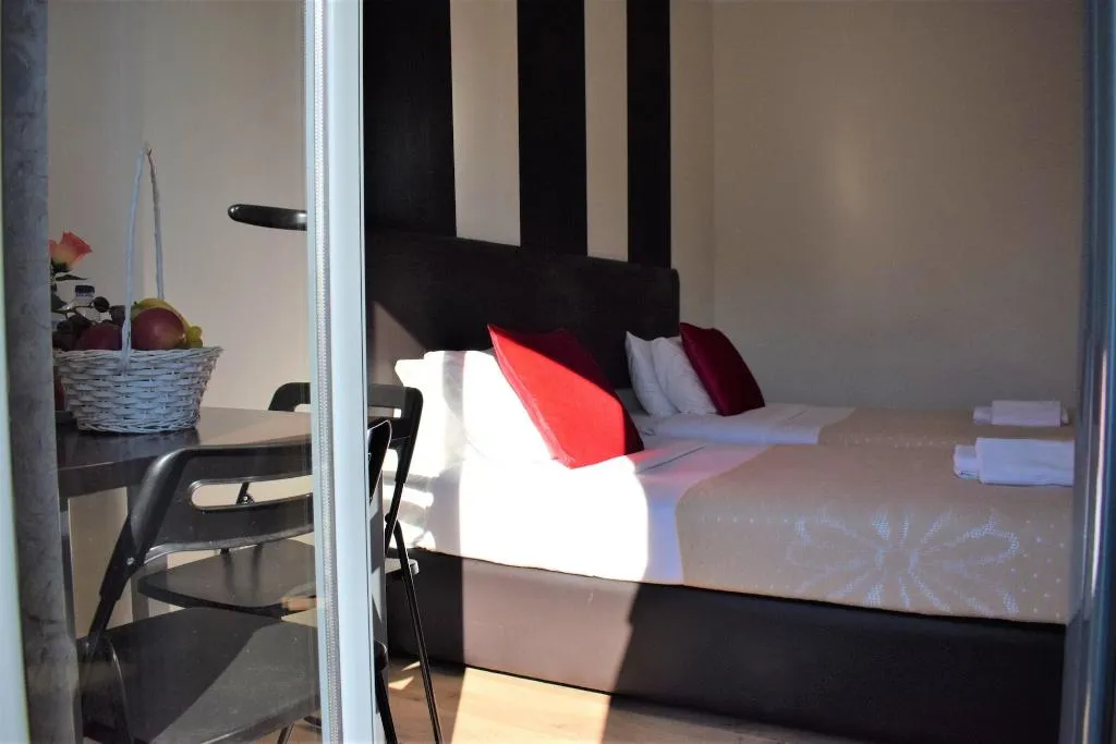 Room, Universo Romântico Guesthouse & Spa, Lisbon