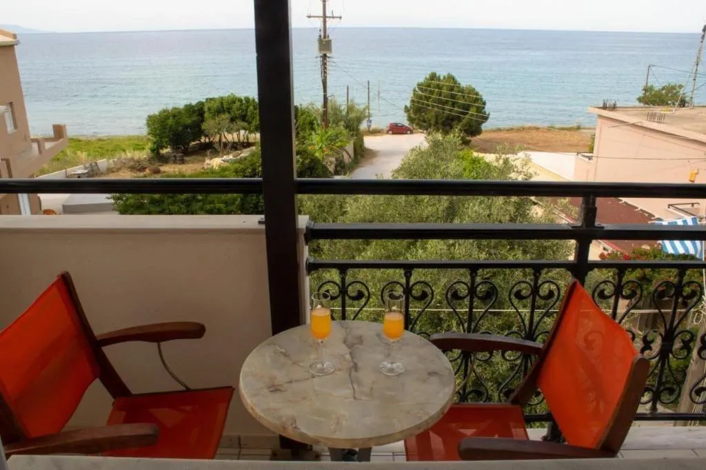 Room, Vaso Alykanas Studios, Zante