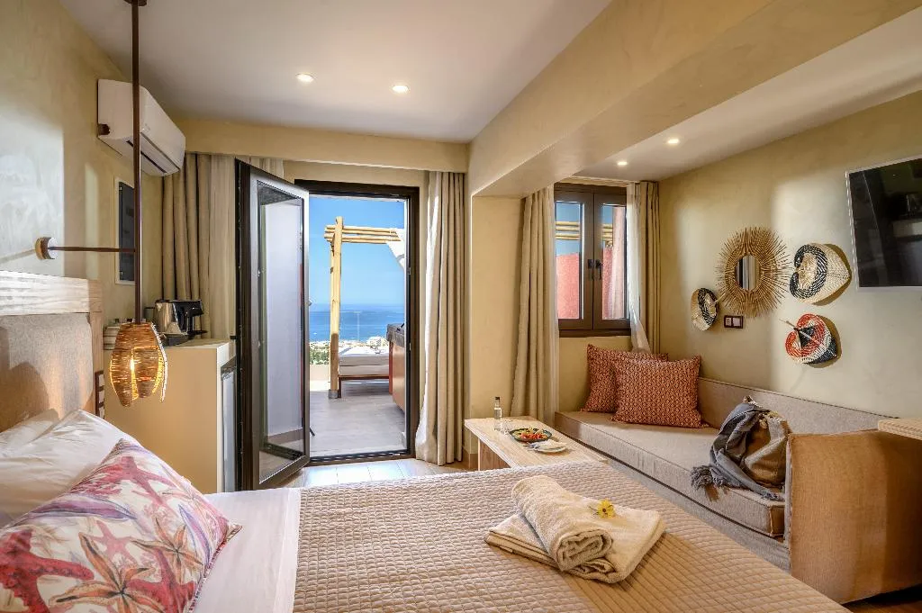 SUITE WITH JACUZZI Room, Esperides Resort Crete, Crete