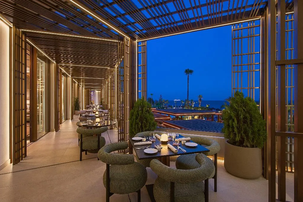Restaurant, Four Seasons Hotel, Cyprus