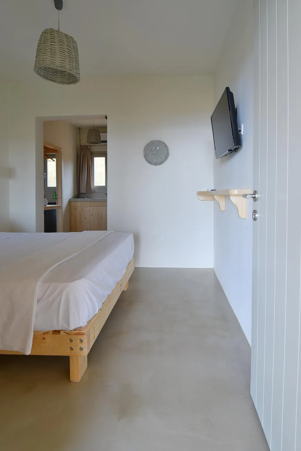 APARTMENT STANDARD Room, Rooster Guesthouse Rooms, Corfu