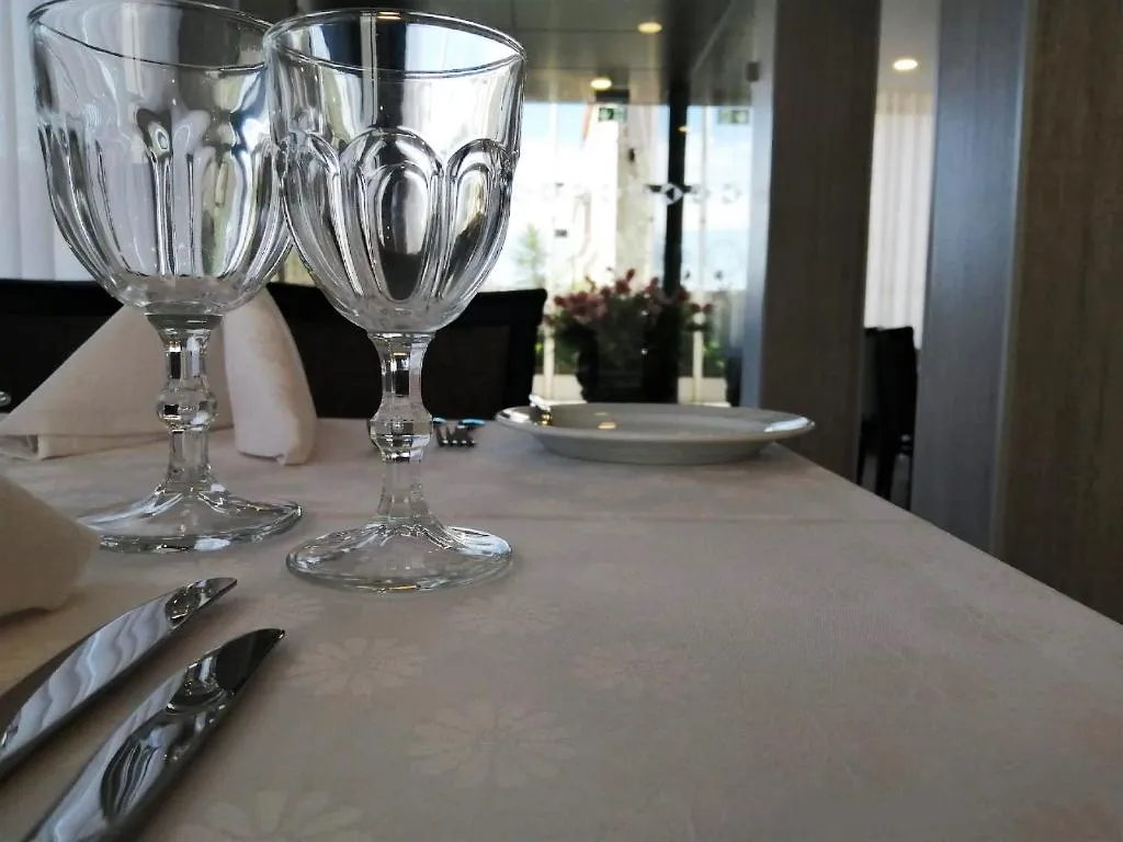 Restaurant, Cristal Setubal, Lisbon
