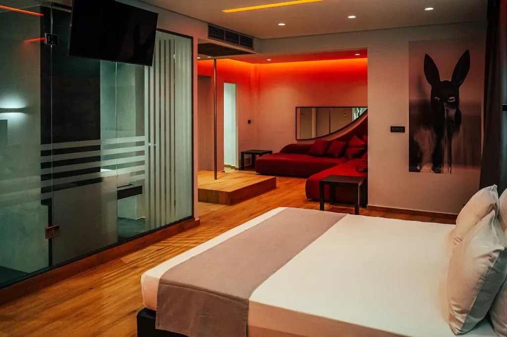 SUITE Presidential Room, Pines, Athens