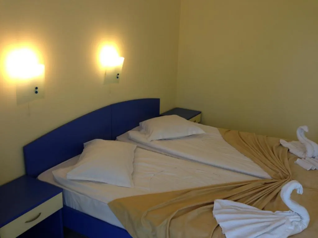 DOUBLE ECONOMY Room, Glarus, Bourgas