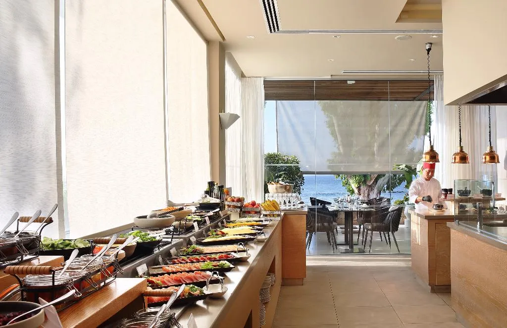 Restaurant, Royal Apollonia, Cyprus