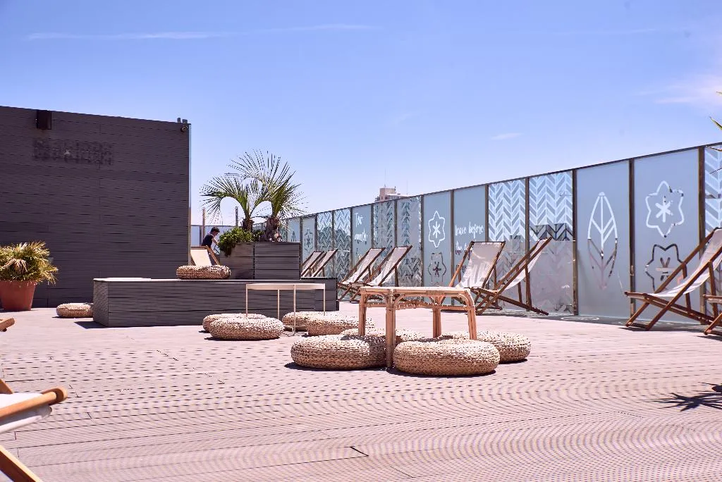 Terrace, Checkin Caribe Youth Hotel, Costa Brava