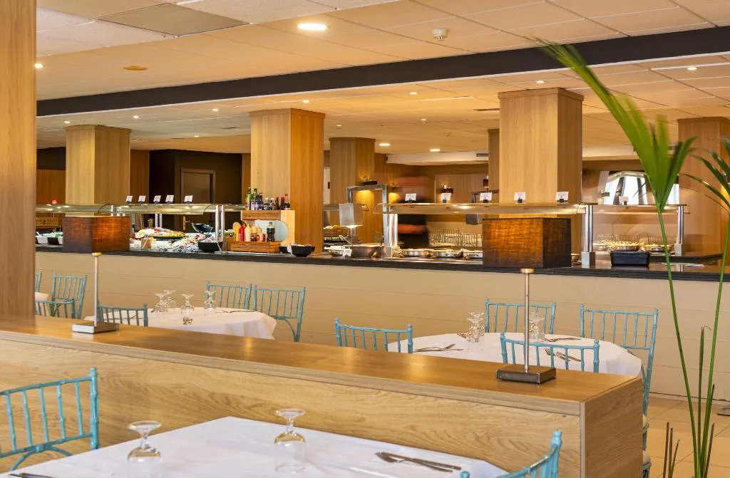 Restaurant, Guitart Central Park Aqua Resort, Costa Brava