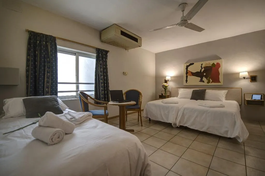 TRIPLE STANDARD Room, Sliema Chalet Hotel, Malta