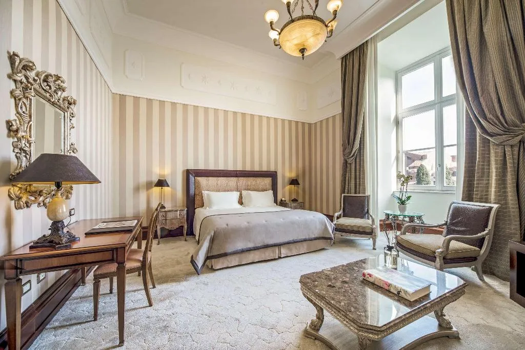 FAMILY ROOM STANDARD Room, Anantara Palazzo Naiadi Rome Hotel, Rome