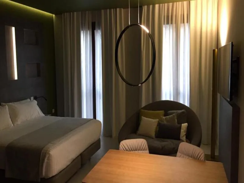 SUITE DELUXE Room, Myr Plaza Mercado & Spa, Valencia