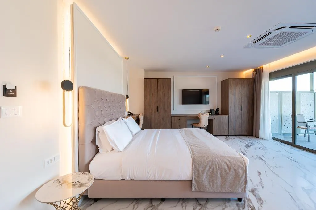 SUITE DELUXE ONE BED Room, Philia Center Suites, Rhodes