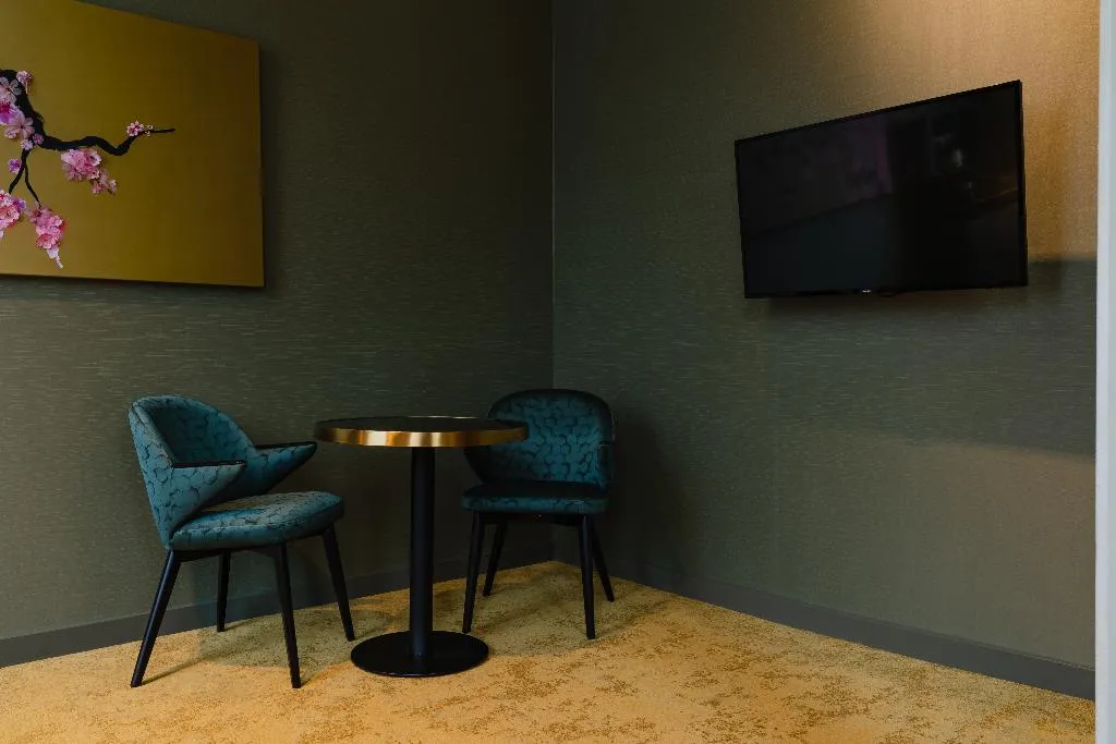 JUNIOR SUITE STANDARD Room, Hotel MAI Amsterdam, Amsterdam