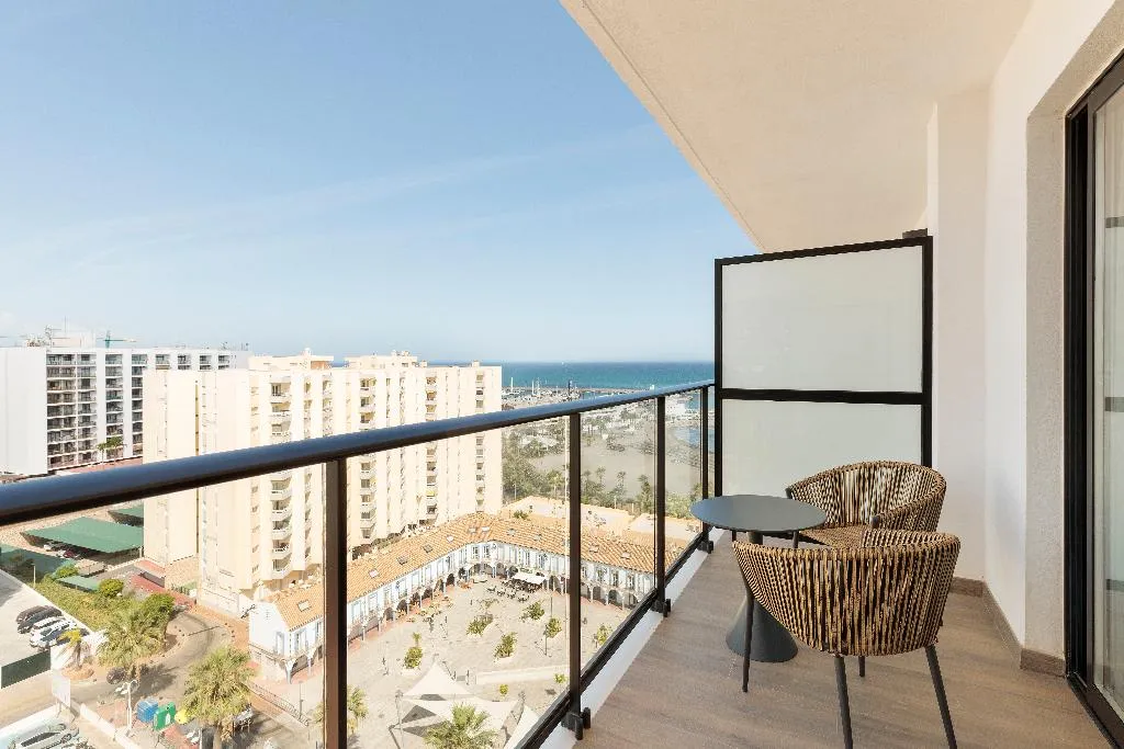 Double or Twin KING SIZE BED Room, Best Tritón, Costa Del Sol