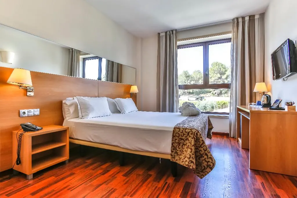 Double or Twin SUPERIOR Room, Desitges, Barcelona