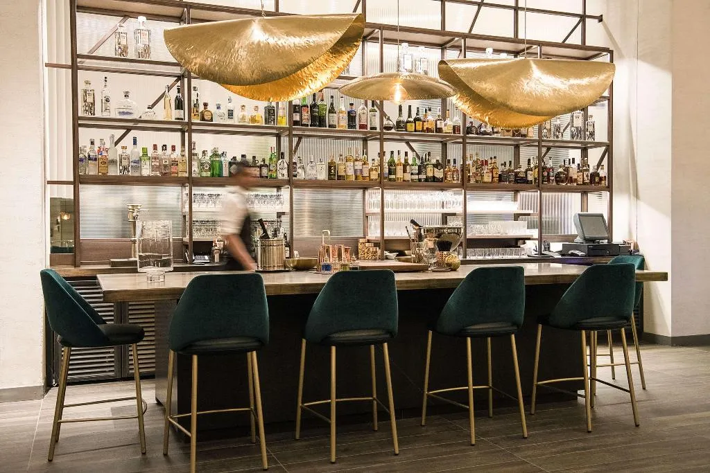 Bar, Hilton Diagonal Mar Barcelona, Barcelona