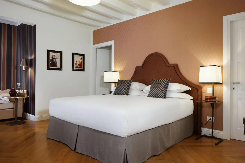 Room, Maison Santa Croce, Florence