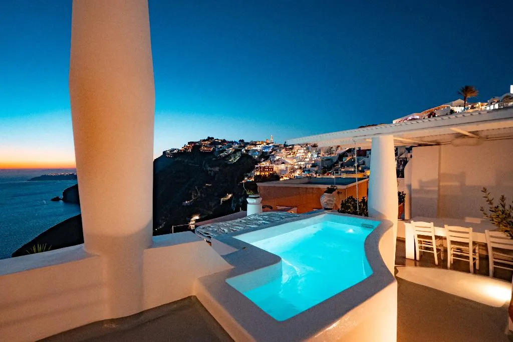 Terrace, Trieris Villas & Suites, Santorini