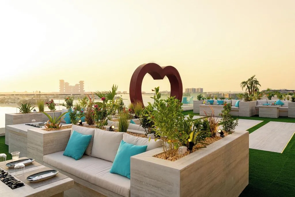 Terrace, Royal Central Hotel The Palm, Dubai