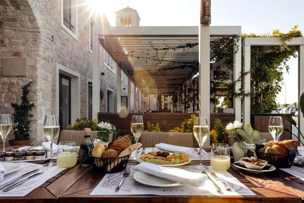 Restaurant, Armerun Heritage Hotel & Residences, Split