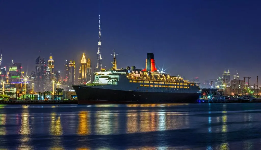 General view, Queen Elizabeth 2, Dubai