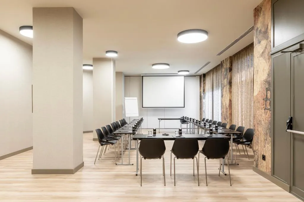 Conferences, Acta Piramides, Madrid