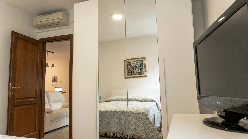 APARTMENT THREE BEDROOMS TWO BATHROOMS Room, PMS CaseVacanze Olbia, Olbia