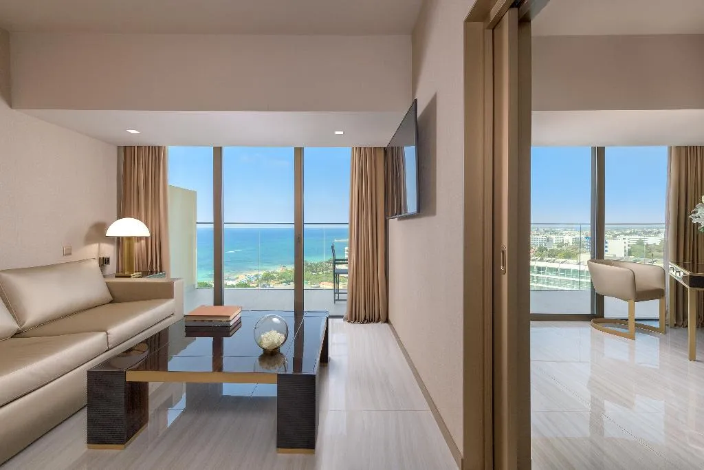 SUITE SEA VIEW Room, Amarande Hotel, Cyprus