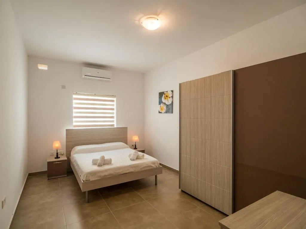 Room, Isola Del Mar Home, Malta