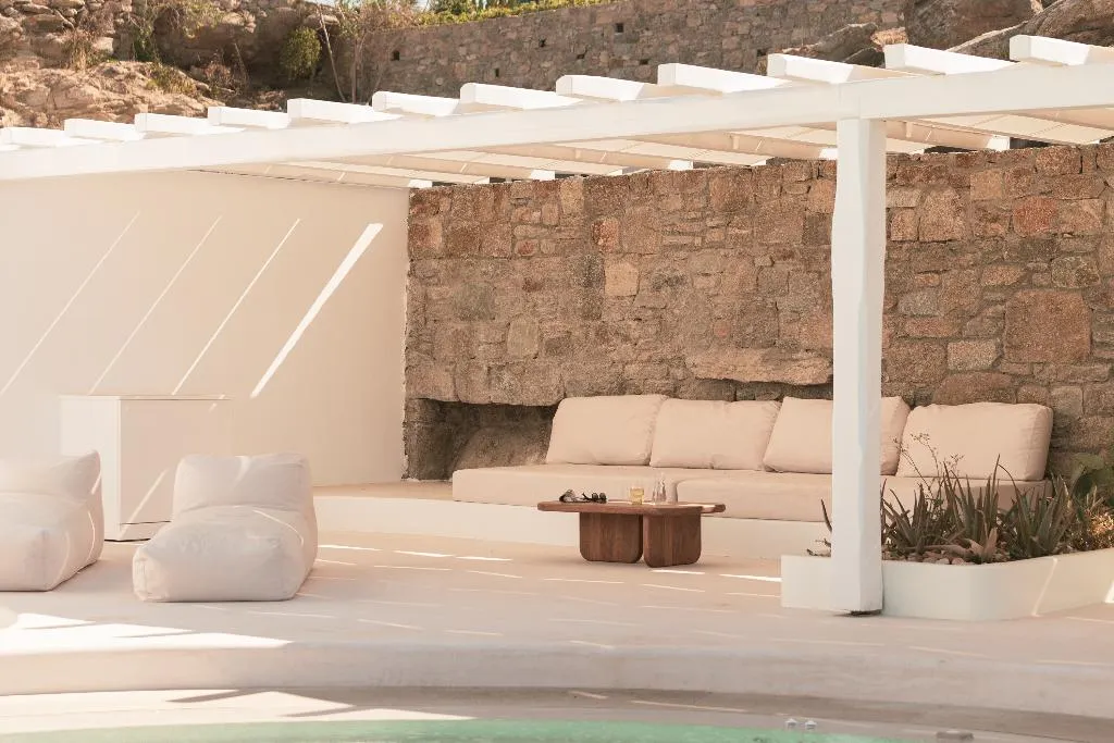 SUITE SUPERIOR WITH PRIVATE POOL Room, Lovia Mykonos, Mykonos