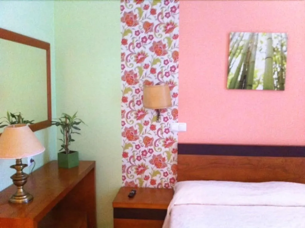 Room, Residencial Flor da Baixa, Lisbon