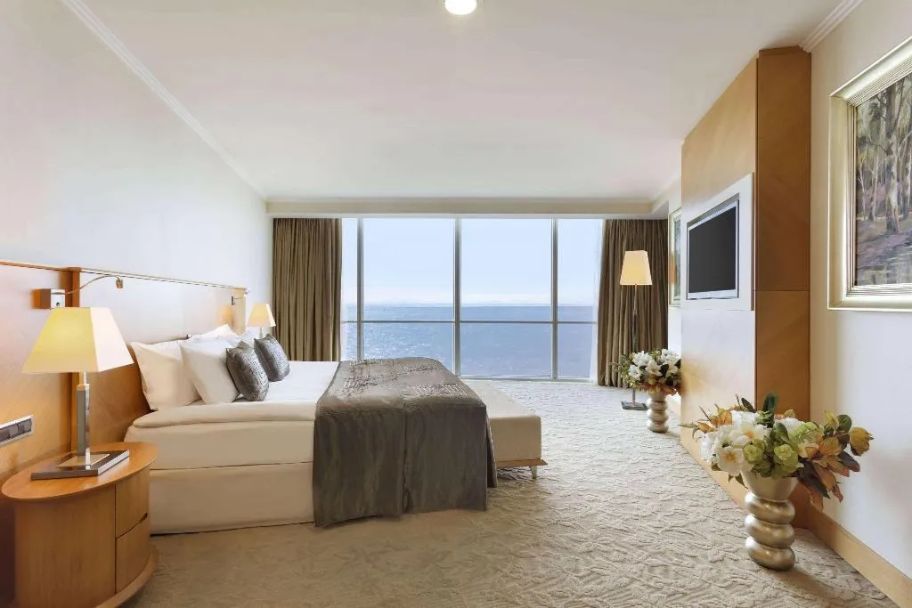 SUITE PREMIUM Room, Wyndham Grand Izmir Ozdilek Thermal & Spa, Izmir