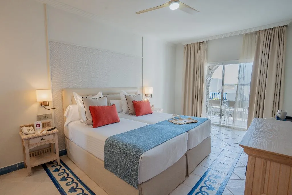 SUITE STANDARD Room, Hotel LIVVO Volcan Lanzarote, Lanzarote